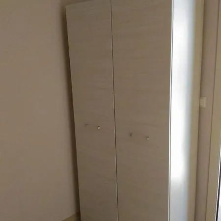 아파트 59 Kraybrezhna